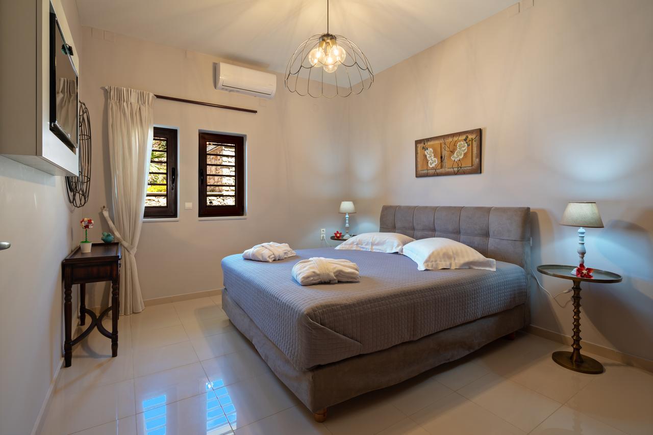 Thea Villas Kournas Exterior photo