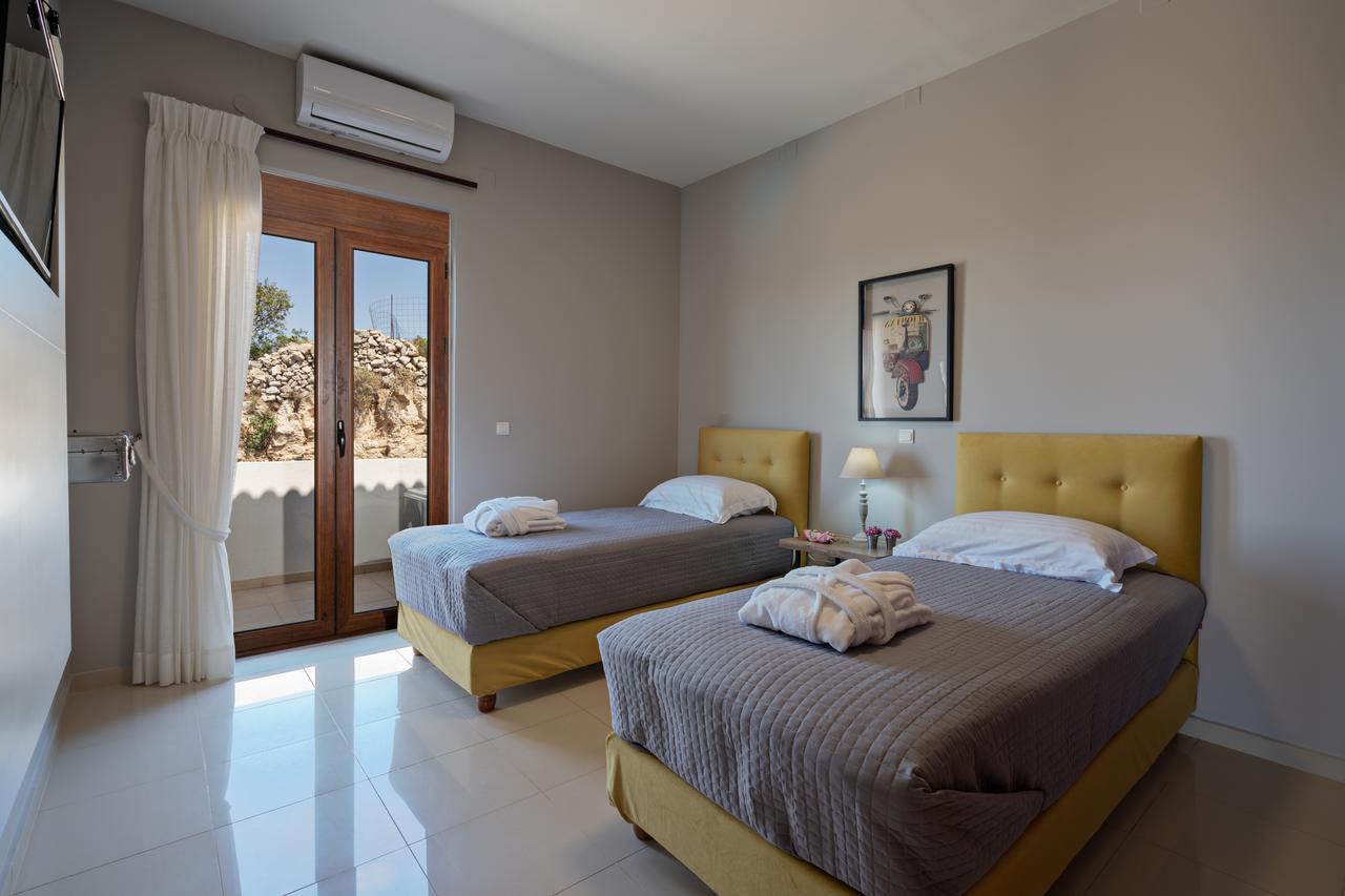 Thea Villas Kournas Exterior photo
