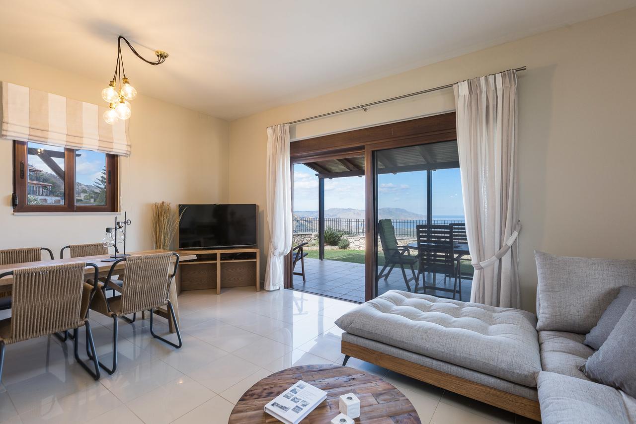 Thea Villas Kournas Exterior photo