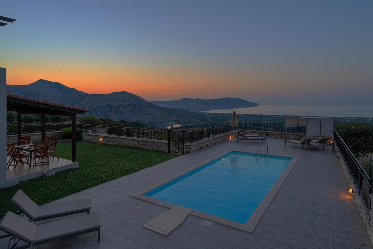 Thea Villas Kournas Exterior photo