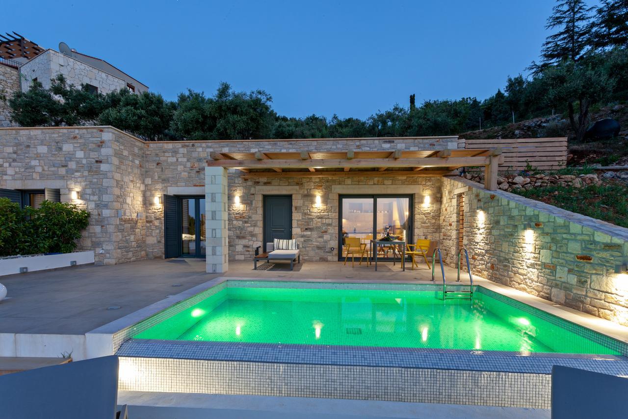 Thea Villas Kournas Exterior photo